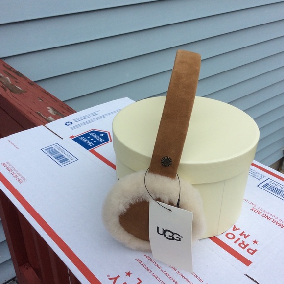 Ugg classic earmuffs - Picture 5 of 7